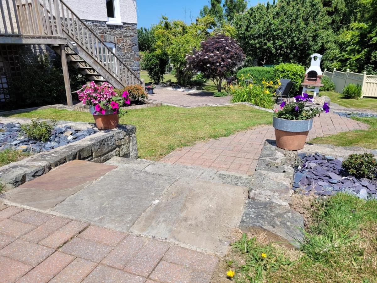Llys Bach Apartment At Llys Aeron Aberaeron Exteriör bild