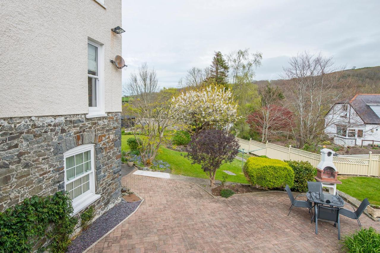 Llys Bach Apartment At Llys Aeron Aberaeron Exteriör bild