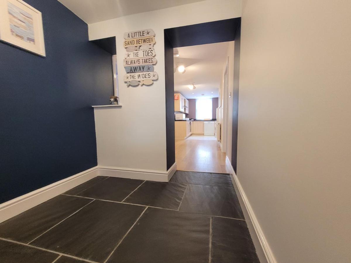 Llys Bach Apartment At Llys Aeron Aberaeron Exteriör bild
