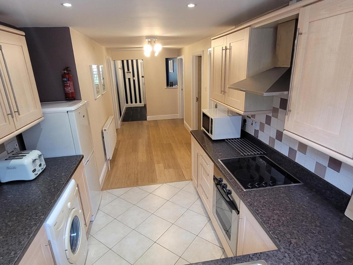 Llys Bach Apartment At Llys Aeron Aberaeron Exteriör bild